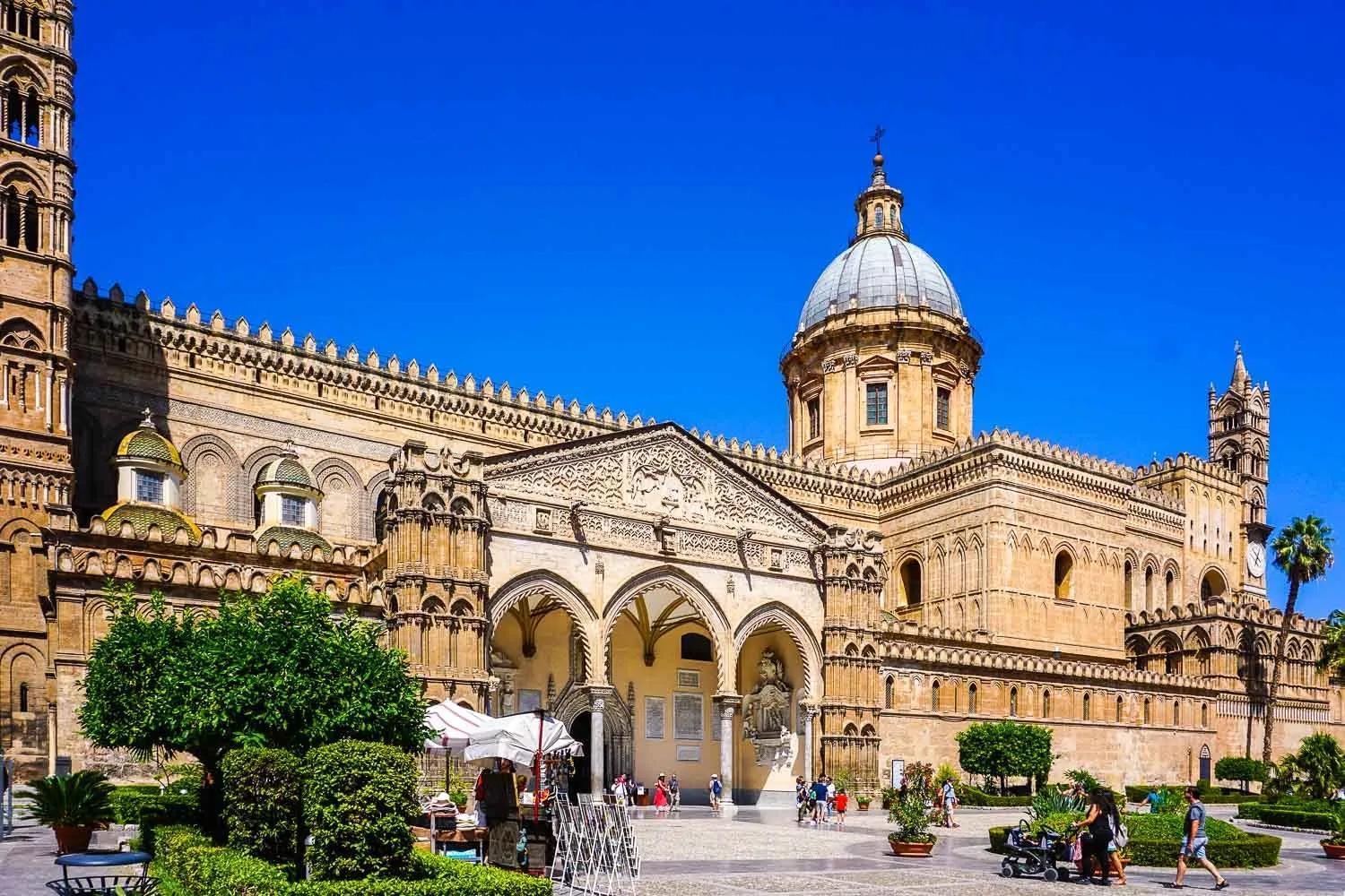 Stationsuite N5 Spa Privata Idromassaggio & Wifi Zona Centrale Vicino Alla Stazione Palermo Kültér fotó