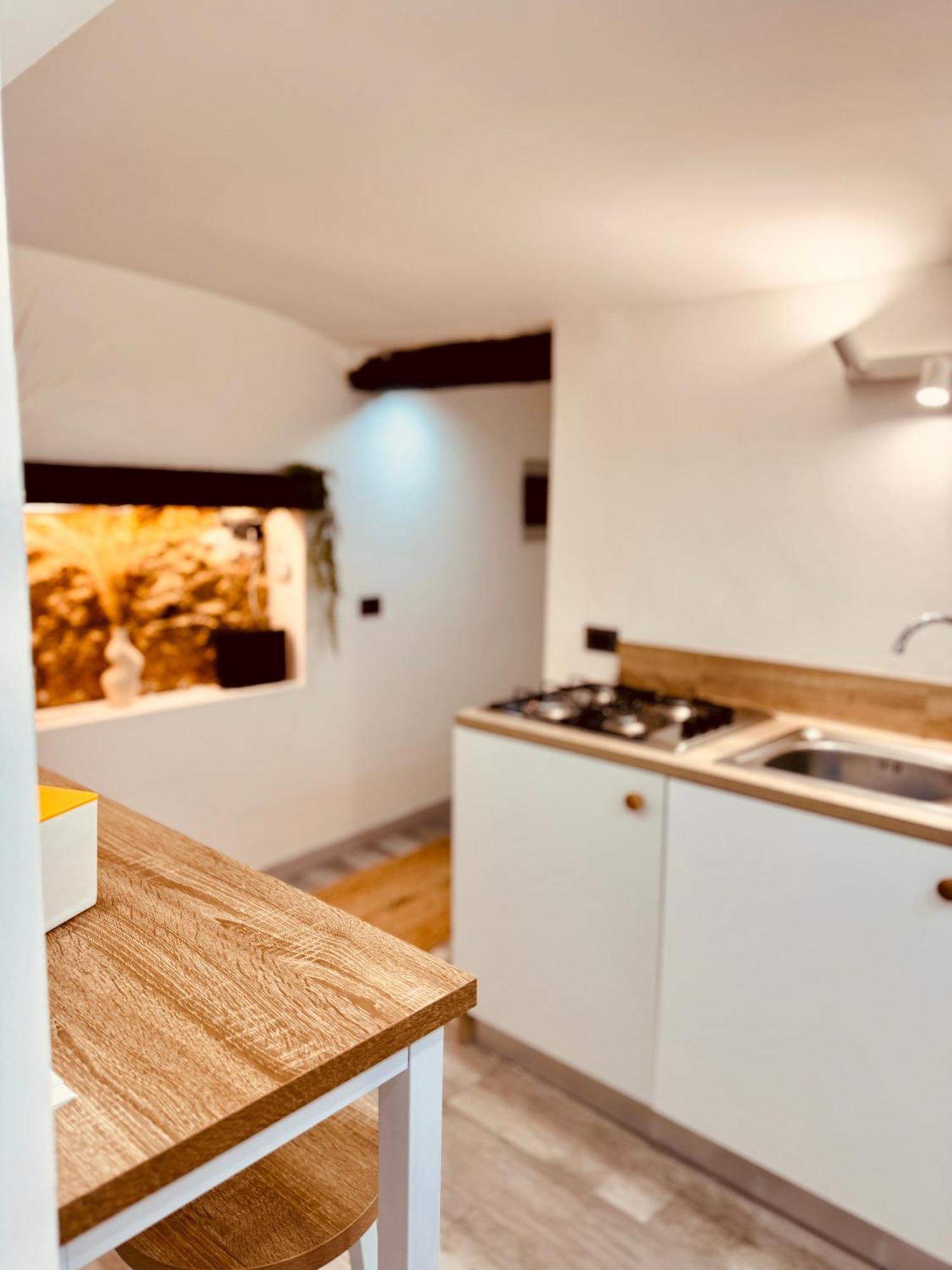 Stationsuite N5 Spa Privata Idromassaggio & Wifi Zona Centrale Vicino Alla Stazione Palermo Kültér fotó